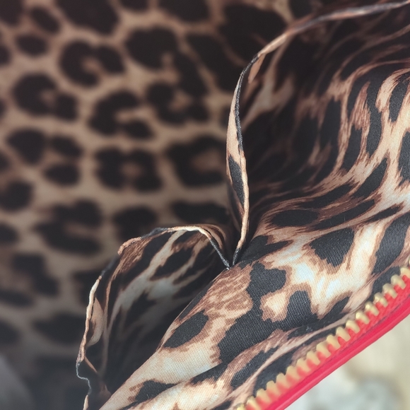 NWT Call It Spring Glossy Red Vegan DOCTOR HANDBAG - Picture 11 of 13